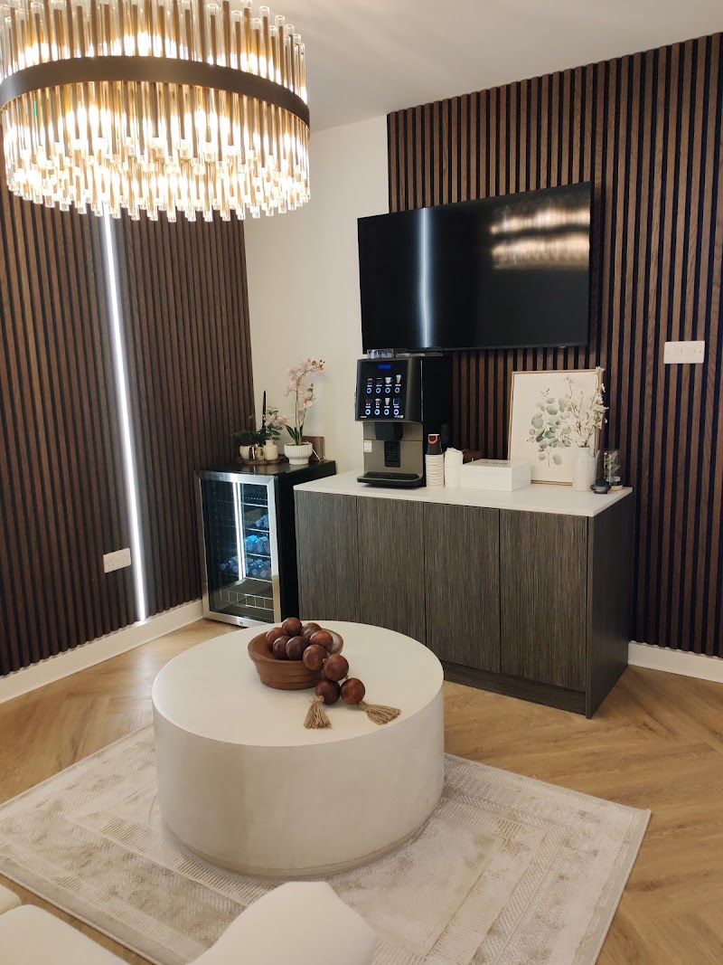 Pearl Dental - photo 1