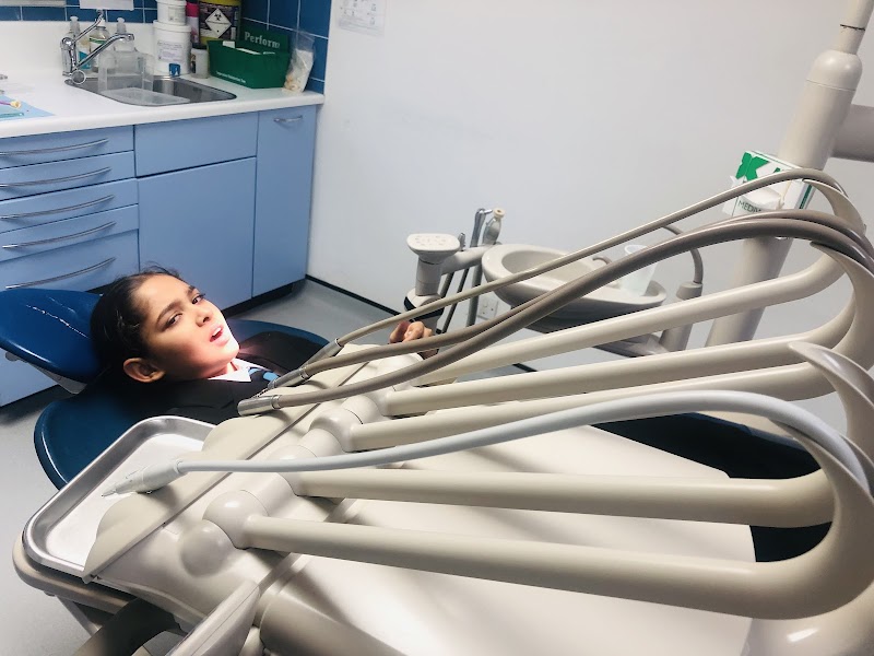 Henry Road Dental Practice - photo 1