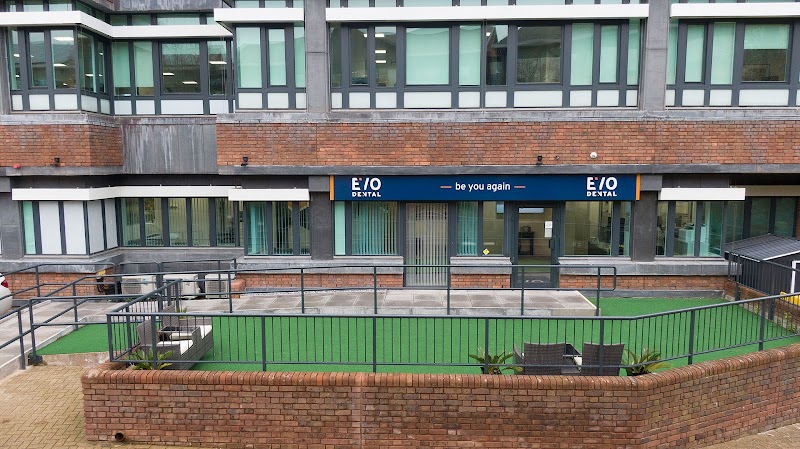 EvoDental Solihull Clinic - Dental Implants Birmingham - photo 1